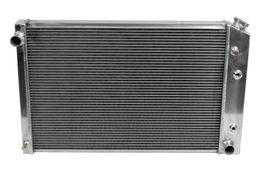 SUM-384030, Summit Racing™ Performance Fit Aluminum Radiator for 1973-1991 Chevy/GMC C/K Series Trucks, Blazer, Jimmy في الإمارات, دبي. Condition - new. Price 1,940 AED. Photo, seller contacts | AUTO.AE