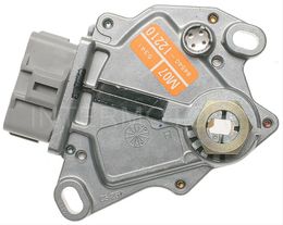 SMP-NS136, Standard Motor Neutral and Backup Safety Switches NS-136 в ОАЭ, Дубай. Состояние - новое. Цена 1 170 AED. Фото, контакты продавца | AUTO.AE