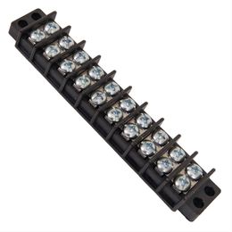 SUM-900387, Summit Racing™ Terminal Blocks SUM-900387 في الإمارات, دبي. Condition - new. Price 120 AED. Photo, seller contacts | AUTO.AE