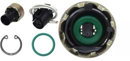 UAC-SW2122KTC, Universal Air Conditioner Pressure Switches SW 2122KTC в ОАЭ, Дубай. Состояние - новое. Цена 90 AED. Фото, контакты продавца | AUTO.AE