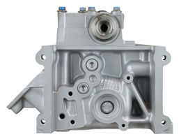 VRE-2FAT, VEGE - Cylinder Heads for 1996-2002 CROWN VICTORIA - 2FAT in UAE, Dubai. Condition - new. Price 1,950 AED. Photo, seller contacts | AUTO.AE