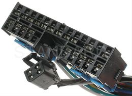 SMP-CBS1035, Standard Motor Combination Switches for 1997-2004 CORVETTE - CBS-1035 في الإمارات, دبي. Condition - new. Price 1,230 AED. Photo, seller contacts | AUTO.AE