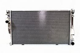 7046, CSF 7046 Radiator for BMW 1 Series M 08-11 BMW 135i 07-11 BMW 335 2009+ Z4 BMW Z4 sDrive30i Z4 sDrive35i Z4 sDrive35is (Automatic transmissions) 2011+ в ОАЭ, Дубай. Состояние - новое. Цена 3 260 AED. Фото, контакты продавца | AUTO.AE