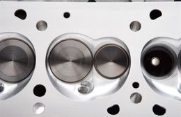 EDL-61515, Edelbrock Performer RPM Pontiac CNC Cylinder Heads 61515 in UAE, Dubai. Condition - new. Price 8,140 AED. Photo, seller contacts | AUTO.AE