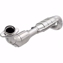 24412, MAGNAFLOW 24412 Catalytic Converter Direct-Fit HM Grade for FORD Expedition 2003-2004 in UAE, Dubai. Condition - new. Price 3,210 AED. Photo, seller contacts | AUTO.AE