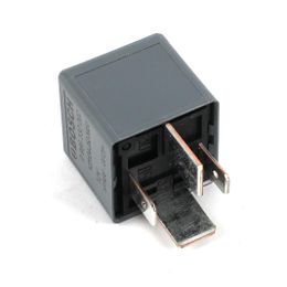BCH-0986332002, 70 amps Bosch Relay 986332002 في الإمارات, دبي. Condition - new. Price 90 AED. Photo, seller contacts | AUTO.AE