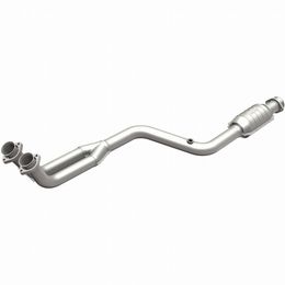 23831, MAGNAFLOW 23831 Catalytic Converter Direct-Fit Standard Grade for MERCEDES-BENZ 190E 1986-1987 in UAE, Dubai. Condition - new. Price 5,300 AED. Photo, seller contacts | AUTO.AE