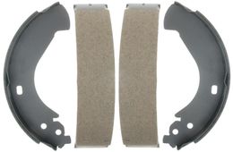 ADO-17855B, ACDelco Gold Brake Shoes 19165999 في الإمارات, دبي. Condition - new. Price 450 AED. Photo, seller contacts | AUTO.AE