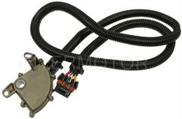 SMP-NS284, Standard Motor Neutral and Backup Safety Switches NS-284 в ОАЭ, Дубай. Состояние - новое. Цена 950 AED. Фото, контакты продавца | AUTO.AE