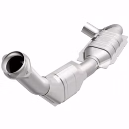 447123, MAGNAFLOW 447123 Catalytic Converter Direct-Fit California Grade for FORD Expedition 2001-2001 in UAE, Dubai. Condition - new. Price 4,870 AED. Photo, seller contacts | AUTO.AE