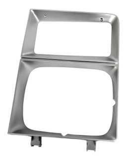 BDY-GM2513108, Coast to Coast International Body Parts Light Bezels GM2513108 في الإمارات, دبي. Condition - new. Price 70 AED. Photo, seller contacts | AUTO.AE