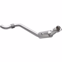 6561473, MAGNAFLOW 6561473 Catalytic Converter Direct-Fit California Grade for FORD Mustang 2015-2017 في الإمارات, دبي. Condition - new. Price 6,320 AED. Photo, seller contacts | AUTO.AE