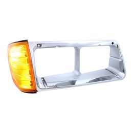 UPD-32337, United Pacific Headlight Bezels for 1991-2002 FLD112, 1989-2002 FLD120 - 32337 في الإمارات, دبي. Condition - new. Price 540 AED. Photo, seller contacts | AUTO.AE