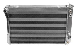 SUM-384032, Summit Racing™ Performance Fit Aluminum Radiators for 1982-1992 CAMARO, FIREBIRD - SUM-384032 in UAE, Dubai. Condition - new. Price 1,890 AED. Photo, seller contacts | AUTO.AE