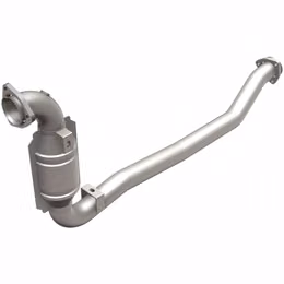 23951, MAGNAFLOW 23951 Catalytic Converter Direct-Fit Standard Grade for VOLVO 242 1981-1984 في الإمارات, دبي. Condition - new. Price 2,960 AED. Photo, seller contacts | AUTO.AE