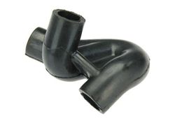 URO-013357, URO Parts PCV and Crankcase Breather Hoses for 2000-2002 TT QUATTRO - 06A103221AA في الإمارات, دبي. Condition - new. Price 280 AED. Photo, seller contacts | AUTO.AE