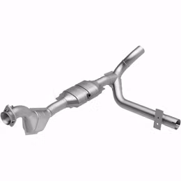 447124, MAGNAFLOW 447124 Catalytic Converter Direct-Fit California Grade for FORD Expedition 2001-2001 in UAE, Dubai. Condition - new. Price 7,030 AED. Photo, seller contacts | AUTO.AE