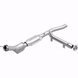 447132, MAGNAFLOW 447132 Catalytic Converter Direct-Fit California Grade for FORD F-150 1997-1998 in UAE, Dubai. Condition - new. Price 6,320 AED. Photo, seller contacts | AUTO.AE