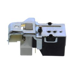 SUM-RP20357, Summit Racing™ Pull-Style 3-Position Headlight Switch for 1970-1975 Skylark, 1969-1991 Chevy Vehicles, 1969-1972 Cutlass, 1978-1981 Firebird SUM-RP20357 في الإمارات, دبي. Condition - new. Price 100 AED. Photo, seller contacts | AUTO.AE