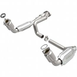 447284, MAGNAFLOW 447284 Catalytic Converter Direct-Fit California Grade for CHEVROLET Silverado 1500 2002-2002 in UAE, Dubai. Condition - new. Price 10,270 AED. Photo, seller contacts | AUTO.AE