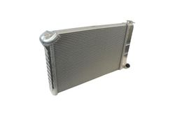 DWR-1139070M, DeWitts Direct-Fit Pro-Series Radiators for 1969-1972 CORVETTE - 32-1139070M في الإمارات, دبي. Condition - new. Price 3,980 AED. Photo, seller contacts | AUTO.AE