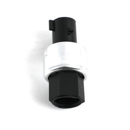 UAC-SW2962C, Universal Air Conditioner Pressure Switches SW 2962C في الإمارات, دبي. Condition - new. Price 70 AED. Photo, seller contacts | AUTO.AE