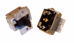 AWW-03906118, American Autowire Power Convertible Top Switches 03906118 in UAE, Dubai. Condition - new. Price 350 AED. Photo, seller contacts | AUTO.AE