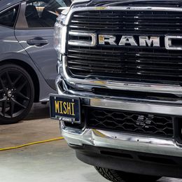 MIO-MMLP-RAM-19, Mishimoto - License Plate Mounting Brackets for 2019-2024 2500, 3500 - MMLP-RAM-19 в ОАЭ, Дубай. Состояние - новое. Цена 500 AED. Фото, контакты продавца | AUTO.AE