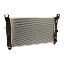 SUM-380545, Summit Racing™ Plastic/Aluminum Radiators SUM-380545 in UAE, Dubai. Condition - new. Price 760 AED. Photo, seller contacts | AUTO.AE
