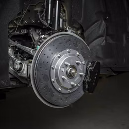 UP-MSMX2-133-1.1, UNPLUGGED PERFORMANCE UP-MSMX2-133-1.1 Rear superlight large-sweep carbon ceramic rotor + pad kit for TESLA Model S Plaid/ Model S 2021 في الإمارات, دبي. Condition - new. Price 25,810 AED. Photo, seller contacts | AUTO.AE
