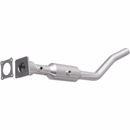 6561192, MAGNAFLOW 6561192 Catalytic Converter Direct-Fit California Grade for JEEP Compass 2017 / Patriot 2017 in UAE, Dubai. Condition - new. Price 5,930 AED. Photo, seller contacts | AUTO.AE