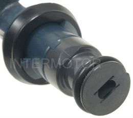 SMP-FJ965, Standard Motor Fuel Injectors for 1999 S70, V70 - FJ965 في الإمارات, دبي. Condition - new. Price 980 AED. Photo, seller contacts | AUTO.AE