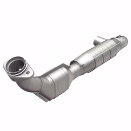 447125, MAGNAFLOW 447125 Catalytic Converter Direct-Fit California Grade for FORD Expedition 2001-2001 in UAE, Dubai. Condition - new. Price 6,400 AED. Photo, seller contacts | AUTO.AE