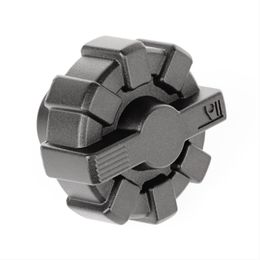 RGG-11229-10, Rugged Ridge Elite Fuel Caps for 2020-2021 GLADIATOR, 2007-2021 WRANGLER, 2018 WRANGLER JK - 11229.1 в ОАЭ, Дубай. Состояние - новое. Цена 410 AED. Фото, контакты продавца | AUTO.AE