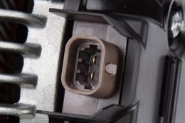 ADO-84143543, ACDelco Alternators 84143543 в ОАЭ, Дубай. Состояние - новое. Цена 1 660 AED. Фото, контакты продавца | AUTO.AE