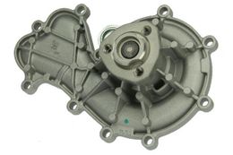 URO-014221, URO Parts - Mechanical Water Pumps for 2013-2016 CAYENNE, TOUAREG - 95810603341 في الإمارات, دبي. Condition - new. Price 180 AED. Photo, seller contacts | AUTO.AE