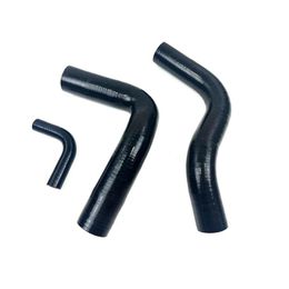 FCD-KF4927, Fairchild Industries Radiator Hoses for 1964-1968 MUSTANG - KF4927 في الإمارات, دبي. Condition - new. Price 630 AED. Photo, seller contacts | AUTO.AE