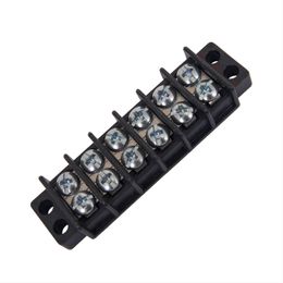 SUM-900386, Summit Racing™ Terminal Blocks SUM-900386 в ОАЭ, Дубай. Состояние - новое. Цена 90 AED. Фото, контакты продавца | AUTO.AE