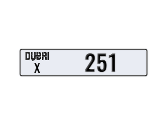 دبي • سيارة خاصة