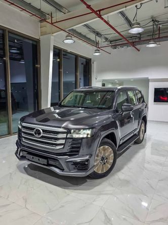 Toyota Land Cruiser السلسلة 300