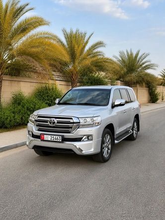 Toyota Land Cruiser 200 Series 200 Series Facelift 2
