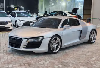 ⁦Audi R8 V8 I (الطراز 42)⁩