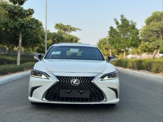 ⁦Lexus ES VII (XZ10) Рестайлинг⁩