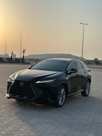 Lexus NX 350h ثانياً