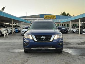 ⁦Nissan Pathfinder IV⁩