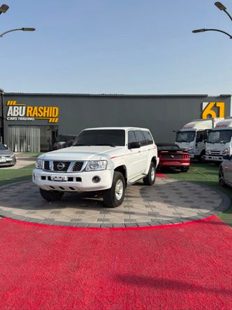 ⁦Nissan Patrol عملية فيس ليفت V (Y61)⁩