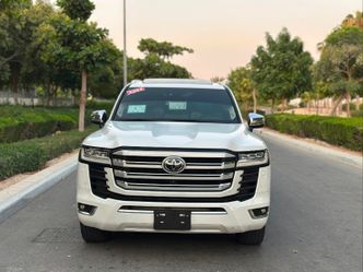 ⁦Toyota Land Cruiser 300 Series⁩