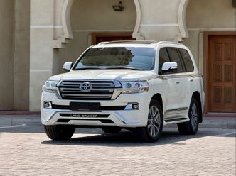 ⁦Toyota Land Cruiser 200 Series Рестайлинг 2⁩