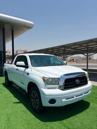 Toyota Tundra II