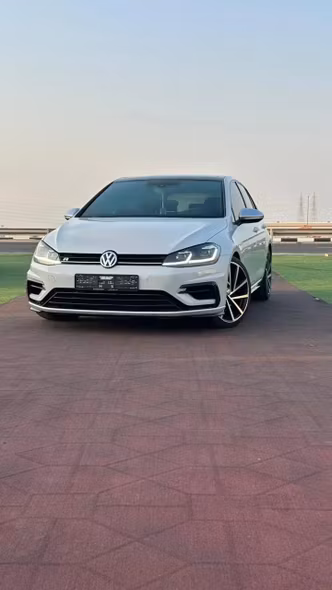 Volkswagen Golf R فيس ليفت السابع